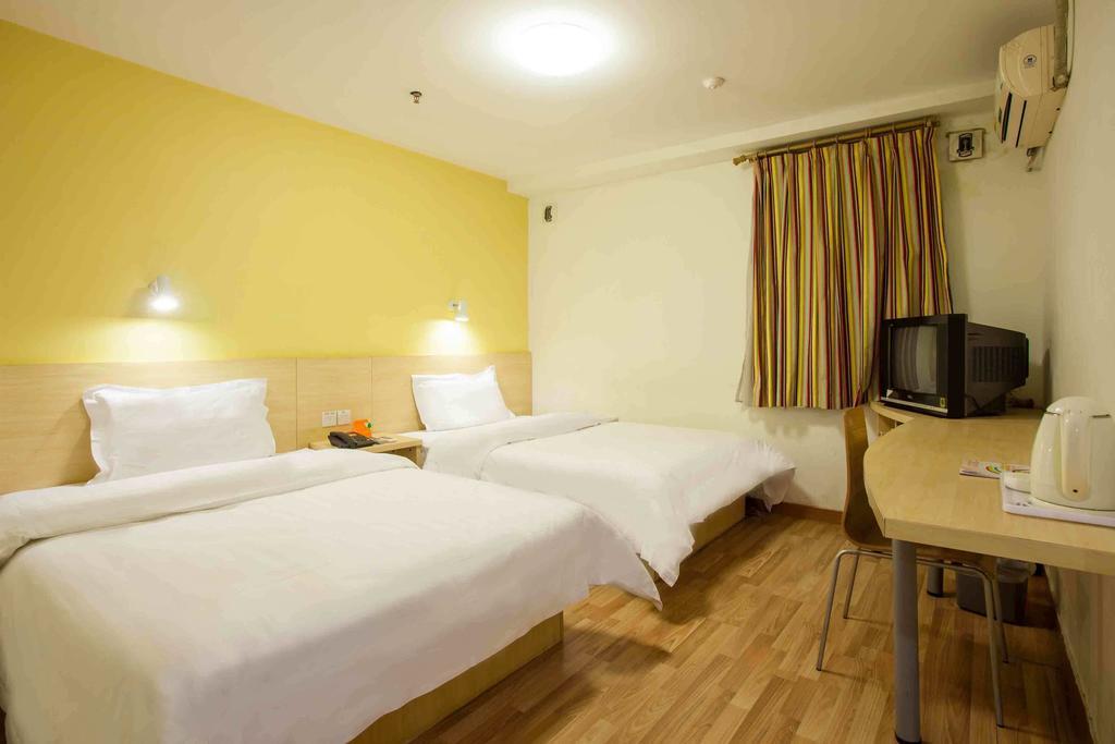 7Days Inn Xiamen Lotus Square Branch Jiangtouzhen Oda fotoğraf