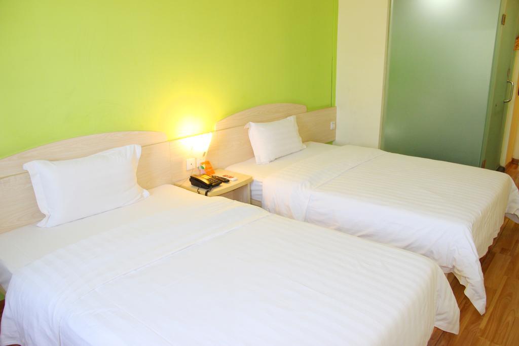 7Days Inn Xiamen Lotus Square Branch Jiangtouzhen Dış mekan fotoğraf